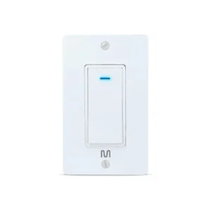 **Produto:** Interruptor Inteligente 1 Tecla Wi-Fi Multilaser Liv - SE235 **Descrição do Produto:** O Interruptor Inteligente 1 Tecla Wi-Fi da série Multilaser Liv é projetado para transformar a iluminação convencional em uma solução inteligente e conectada. Ideal para quem busca modernizar o ambiente, ele permite o controle remoto e agendamentos de iluminação através do aplicativo gratuito Multilaser Liv. Além disso, conta com um botão manual de liga/desliga para maior conveniência. **Características Técnicas:** - **Conexões:** Wi-Fi - **Certificação Anatel:** 05852-19-11765 - **Compatibilidade:** Caixas de luz convencionais 4x2 - **Cor:** Cinza - **Peso do Produto:** 120g - **Aplicativo:** Multilaser Liv (gratuito) - **Instalação:** Simples, em caixas de luz convencionais 4x2 - **Controle:** Remoto e manual (liga/desliga) - **Funções:** Controle remoto, agendamentos de iluminação **Conteúdo da Embalagem:** - 1 Interruptor Inteligente 1 Tecla Wi-Fi - 1 Manual de Usuário - 1 Kit de Fixação **Funções e Benefícios:** - **Controle Remoto:** Permite ligar e desligar as luzes de qualquer lugar via aplicativo. - **Agendamentos:** Possibilita programar horários para ligar e desligar as luzes. - **Botão Manual:** Oferece a opção de controle manual, garantindo funcionalidade mesmo sem o aplicativo. - **Conectividade:** Conecta-se via Wi-Fi, eliminando a necessidade de hubs adicionais. - **Modernização:** Transforma ambientes convencionais em espaços modernos e conectados. **Outras Informações:** - **Imagens:** Meramente ilustrativas - **Vídeo no YouTube:** DI3433JhBAc Este interruptor é uma solução prática para quem deseja integrar a tecnologia de automação residencial à iluminação, proporcionando mais conforto e praticidade no dia a dia.